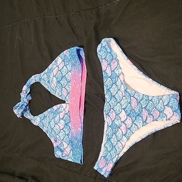 Halter Mermaid swimsuit 2pc bikini - Picture 7 of 11